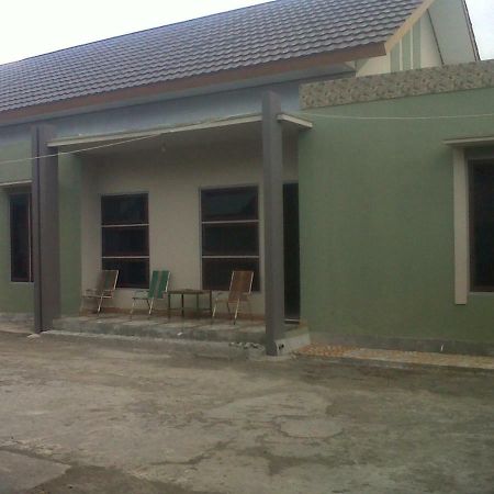 Cinnamon Guest House Bajawa Exterior photo