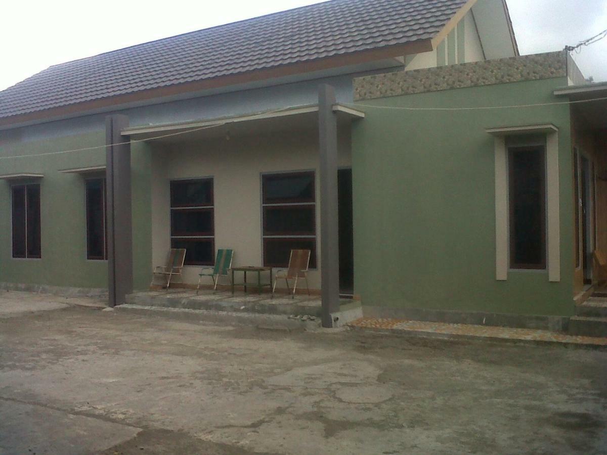 Cinnamon Guest House Bajawa Exterior photo